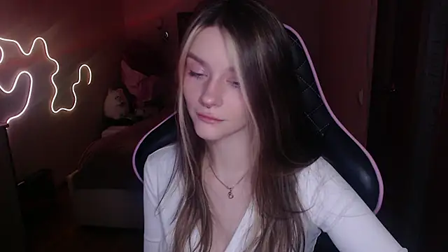 jeann elsaa online show from 13, 3, 2025