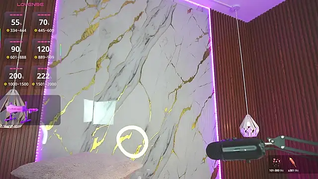 haylie  online show from 8, 3, 2025