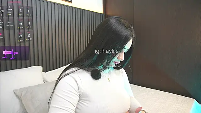 haylie  online show from 5, 6, 2026