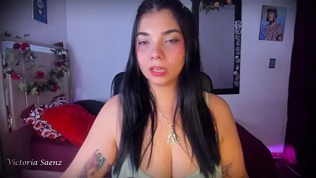 Snapshot of victoriaasaenz_ chatting on 1, 7, 2026 victoriaasaenz online show from 1, 7, 2026