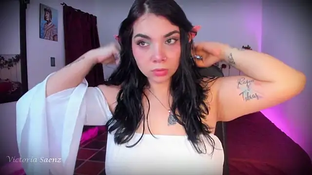 victoriaasaenz  online show from 13, 3, 2026