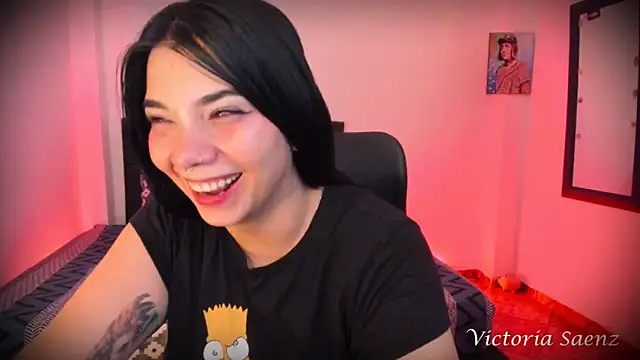 victoriaasaenz  online show from 16, 9, 2025