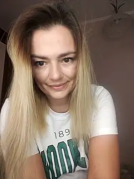 KrissSexi online show from 13, 10, 2025