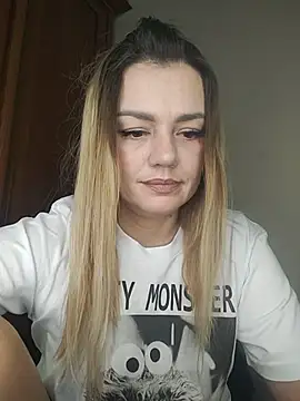 KrissSexi online show from 20, 12, 2025