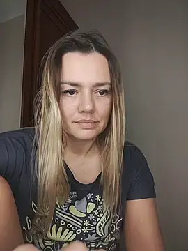 KrissSexi online show from 18, 11, 2025