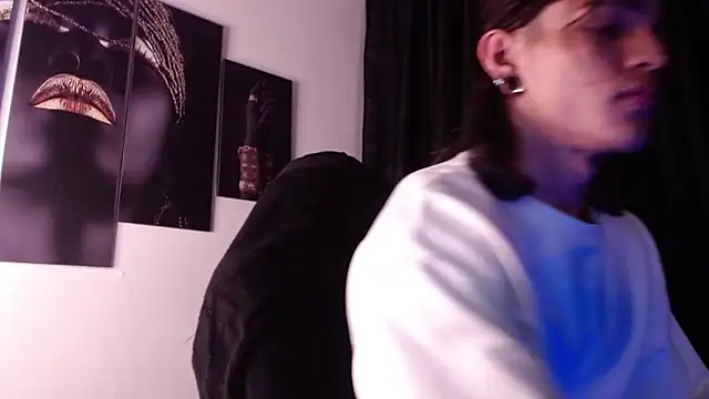 Snapshot of AlbertBernal69 chatting on 29, 10, 2025 AlbertBernal69 online show from 29, 10, 2025