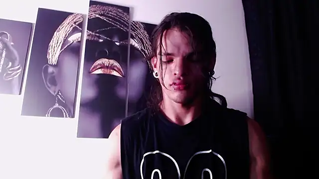 Snapshot of AlbertBernal69 chatting on 30, 10, 2025 AlbertBernal69 online show from 30, 10, 2025