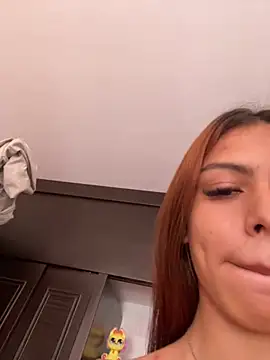 Snapshot of caroldirty chatting on 7, 1, 2025 caroldirty online show from 7, 1, 2025