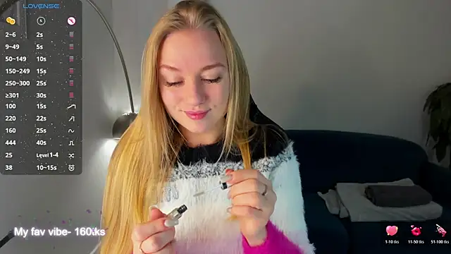 Barbie Lis online show from 10, 11, 2025