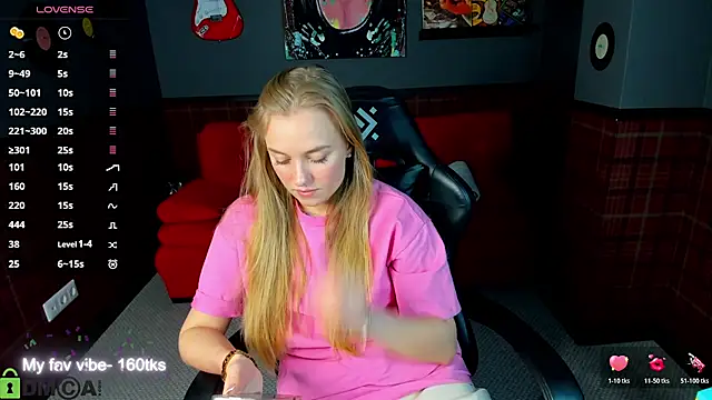 Snapshot of Barbie_Lis chatting on 5, 3, 2026 Barbie Lis online show from 5, 3, 2026