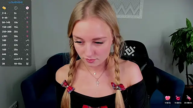 Barbie Lis online show from 19, 3, 2025