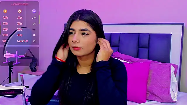 ZiaCalifa online show from 22, 9, 2025