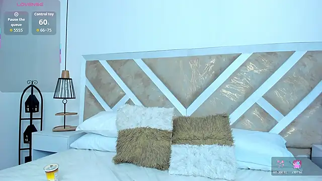 Snapshot of ZiaCalifa chatting on 9, 2, 2026 ZiaCalifa online show from 9, 2, 2026