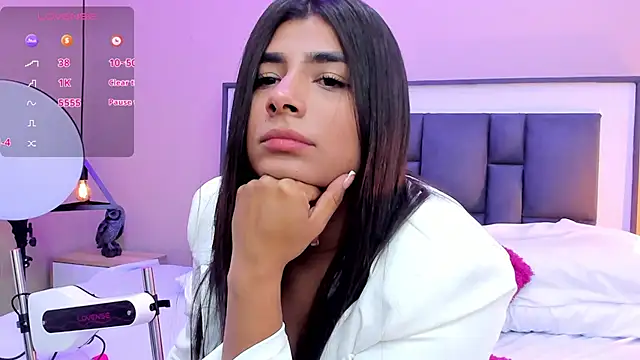 ZiaCalifa online show from 19, 9, 2025