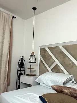 ZiaCalifa online show from 10, 1, 2026