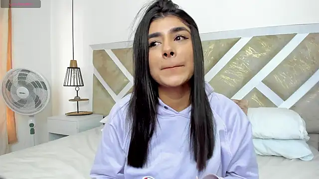 Snapshot of ZiaCalifa chatting on 25, 2, 2026 ZiaCalifa online show from 25, 2, 2026