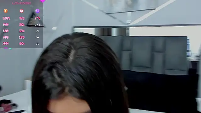 ZiaCalifa online show from 21, 3, 2025