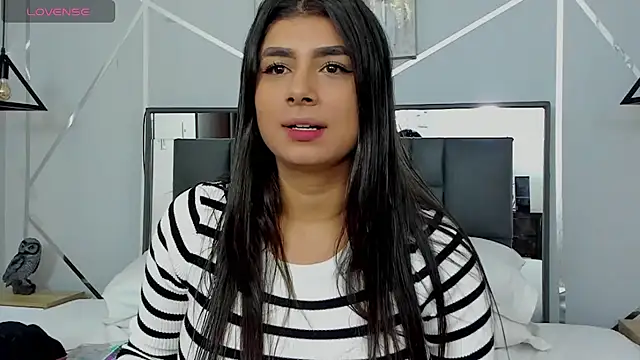 ZiaCalifa online show from 22, 3, 2025