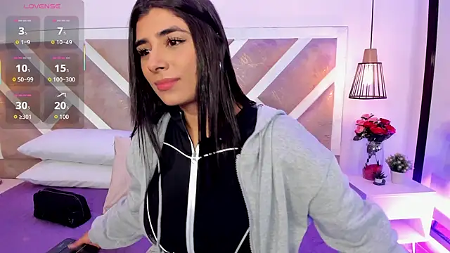 ZiaCalifa online show from 18, 5, 2026