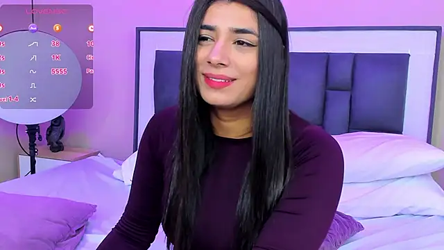 ZiaCalifa online show from 18, 9, 2025