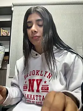 ZiaCalifa online show from 22, 12, 2025