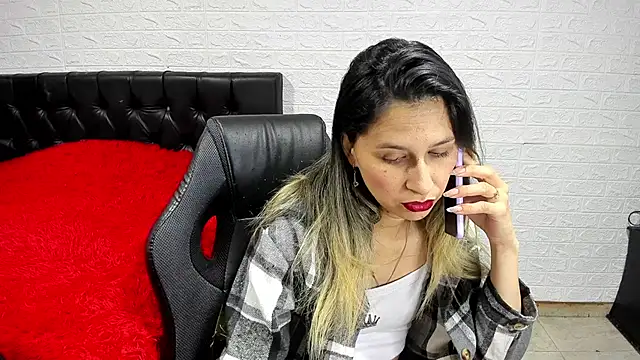 lauren ashlee online show from 2, 12, 2024