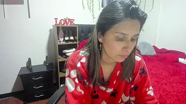 lauren ashlee online show from 19, 11, 2025