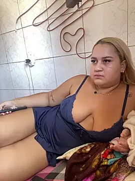 Snapshot of MinaBoss chatting on 21, 3, 2025 MinaBoss online show from 21, 3, 2025