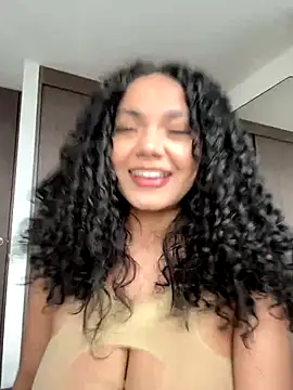 Snapshot of Mariecurl chatting on 31, 10, 2025 Mariecurl online show from 31, 10, 2025