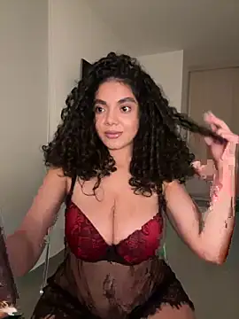 Mariecurl online show from 15, 2, 2026