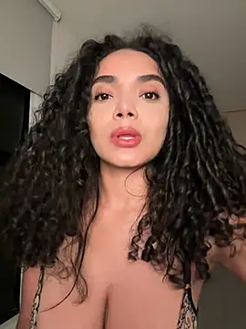 Mariecurl online show from 29, 3, 2026