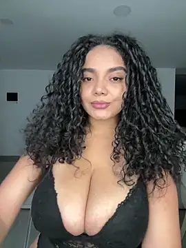 Mariecurl online show from 23, 5, 2026