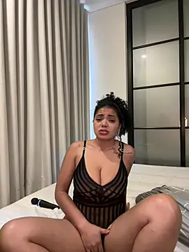 Snapshot of Mariecurl chatting on 15, 2, 2025 Mariecurl online show from 15, 2, 2025