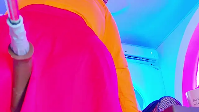 NathaxaLeans online show from 10, 6, 2026
