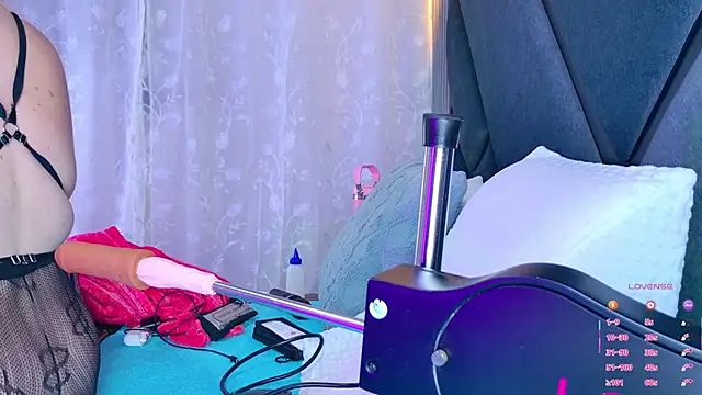 NathaxaLeans online show from 14, 9, 2025