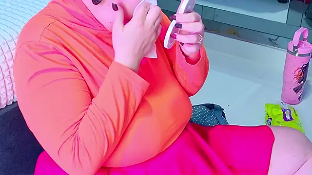 NathaxaLeans online show from 17, 10, 2025