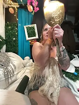 SummerBlueMoon online show from 13, 4, 2026