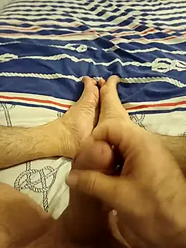 Hardapple01 online show from 7, 1, 2026