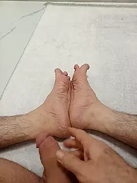 Hardapple01 online show from 16, 2, 2026