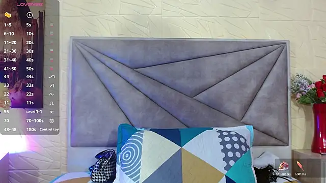 Esmeralda oikos online show from 19, 11, 2025