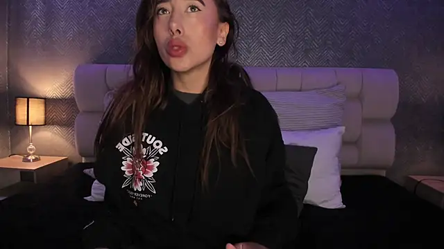 lena banks online show from 17, 2, 2025