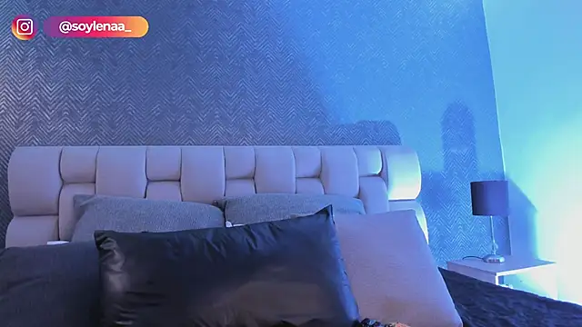 lena banks online show from 17, 10, 2025