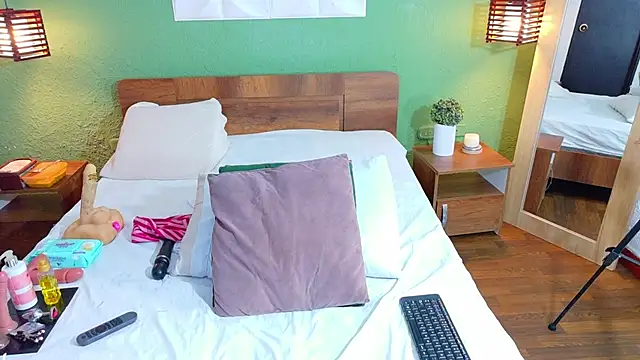 dannaahbrown online show from 1, 10, 2025