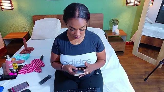 dannaahbrown online show from 18, 12, 2025