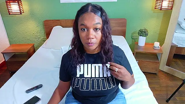 dannaahbrown online show from 17, 10, 2025