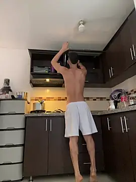 liuscast22 online show from 2, 3, 2025