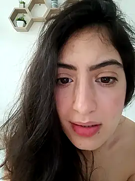 MIYESSI online show from 1, 2, 2026