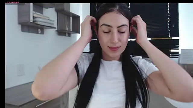 MIYESSI online show from 8, 3, 2025