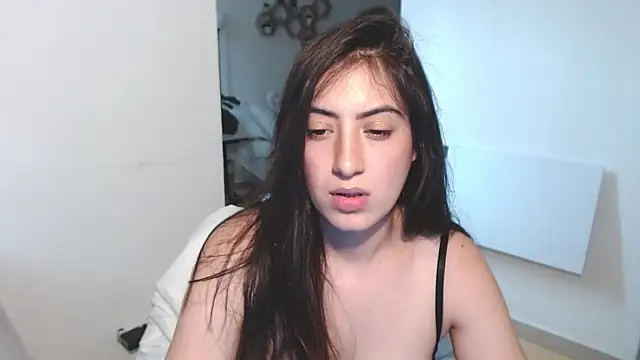 MIYESSI online show from 15, 4, 2026