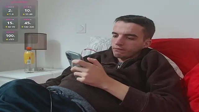 Tombgy07 online show from 6, 11, 2025